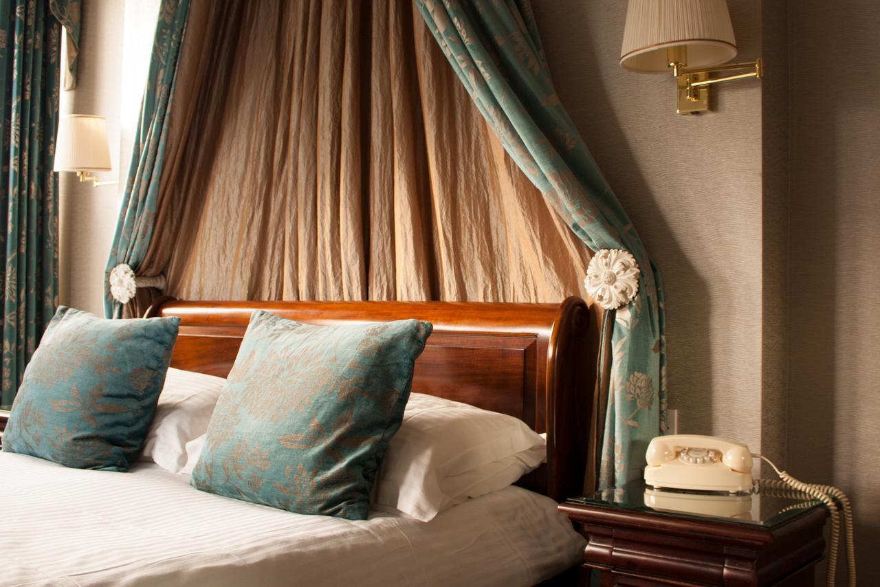 Hotel Ascot House 4*